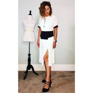 Dear Drew by Drew Barrymore Elizabeth Street short sleeve pleated dress